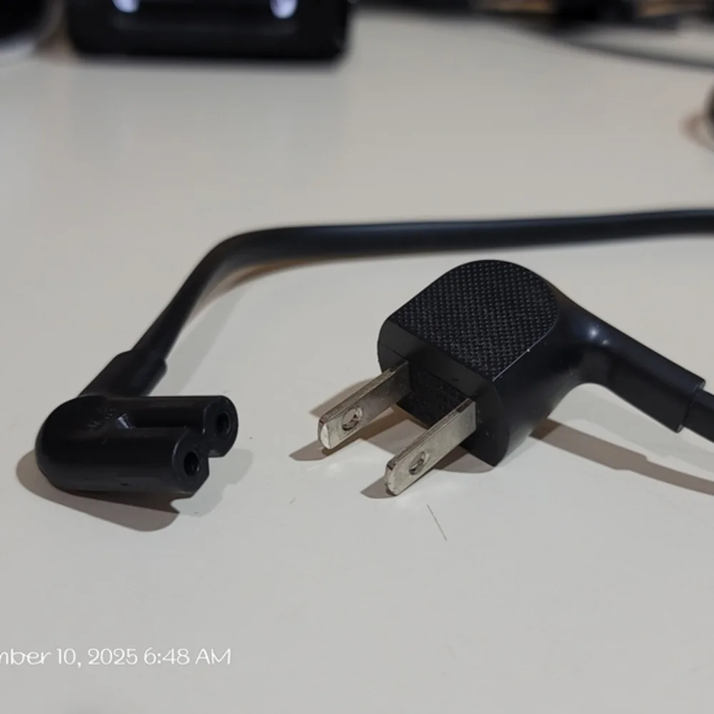 Original Samsung TV & Monitor 14V AC/ DC Power Adapter‎ Model A2514_KSM 6.5 mm